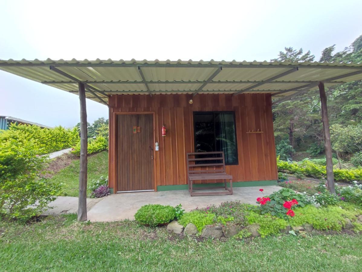 Casitas De Montana Cabuya 호텔 Monteverde 외부 사진